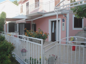 Apartments by the sea Sparadici, Sibenik - 18043